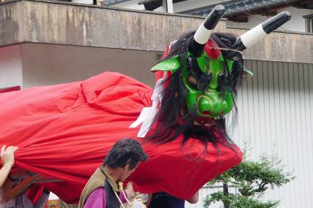 熊野神社大祭・秋　牛鬼